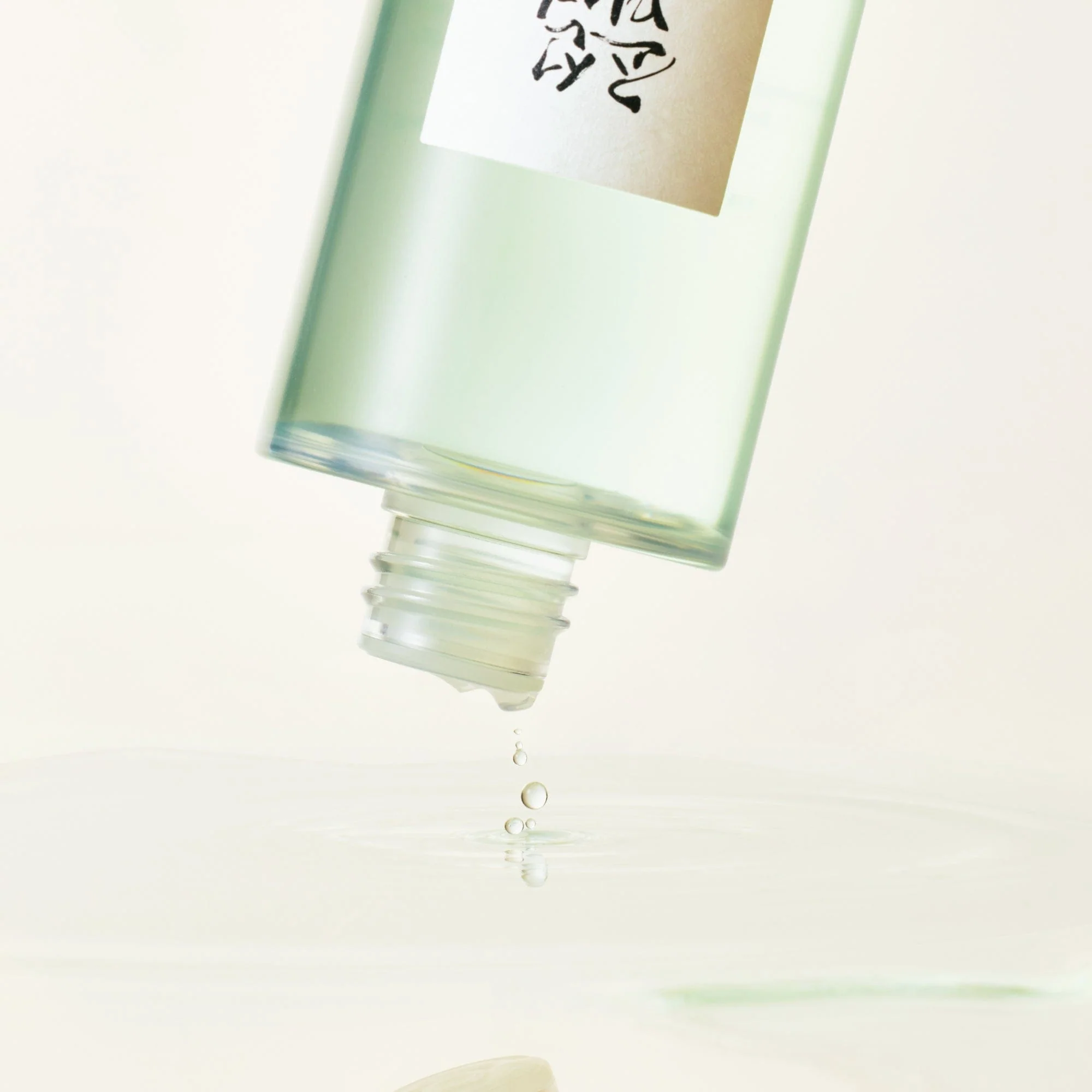 Green Plum Refreshing Toner : AHA + BHA - Image 2