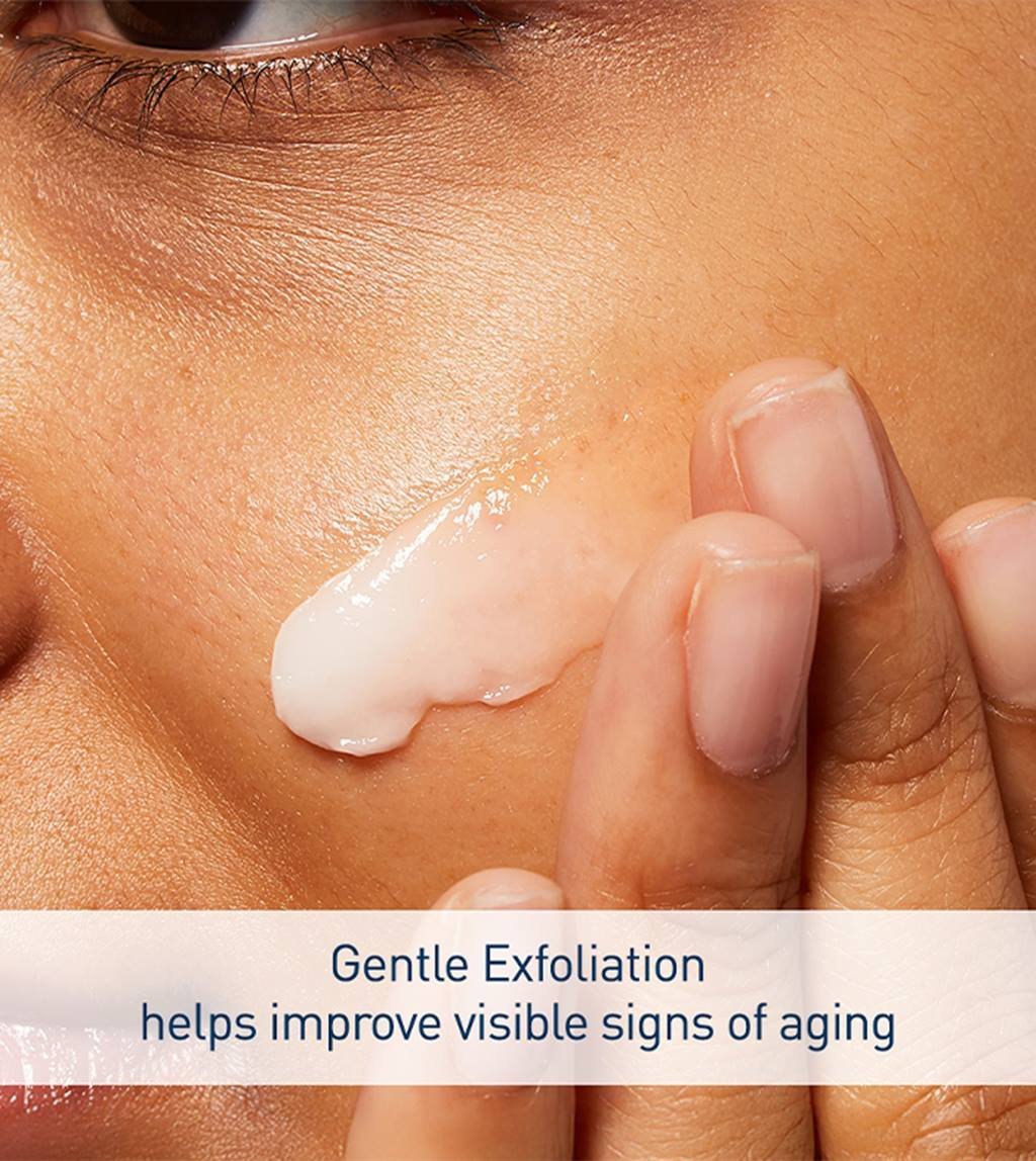 Skin Renewing Nightly Exfoliating Treatment - Image 2