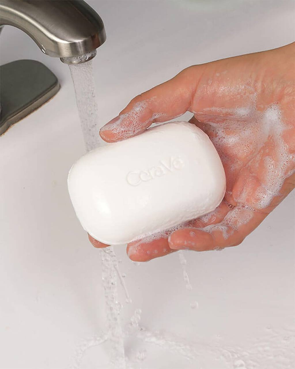 Hydrating Cleanser Bar - Image 2